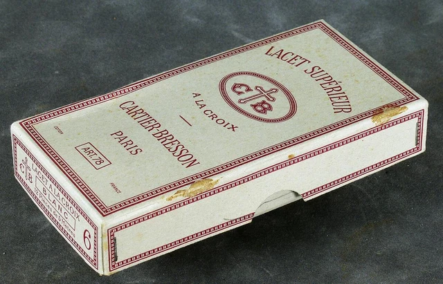 Une boîte Cartier-Bresson à la croix