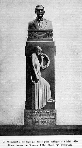 monumentleon